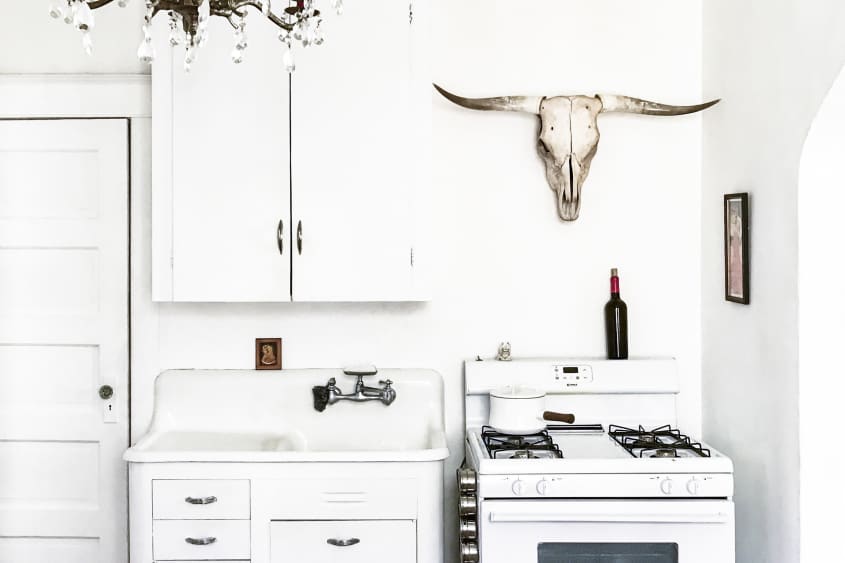 House Tour A Photographer's Vintage Apartment in Denver Apartment